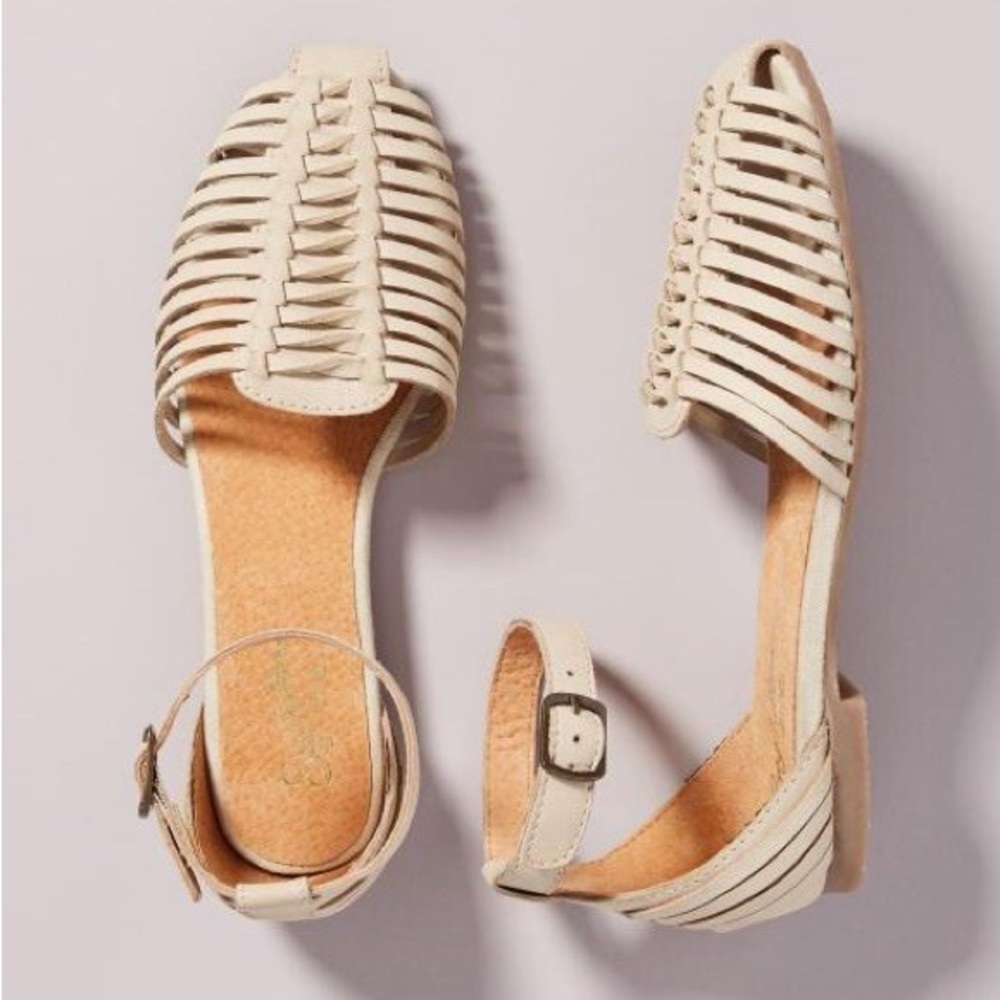 Seychelles Cream Strappy Sandals
